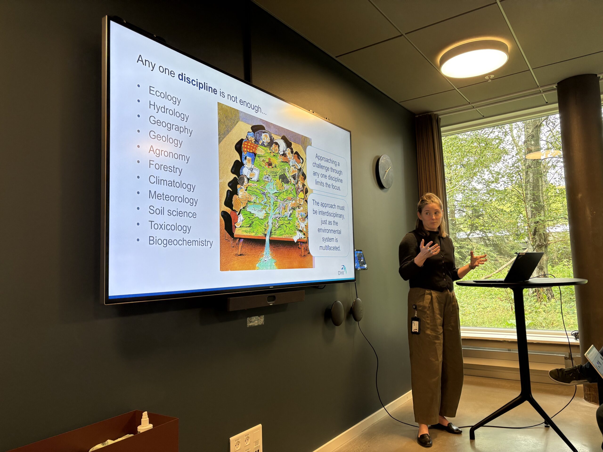 PHISHES Takes the Stage at DHI Research and Innovation Day